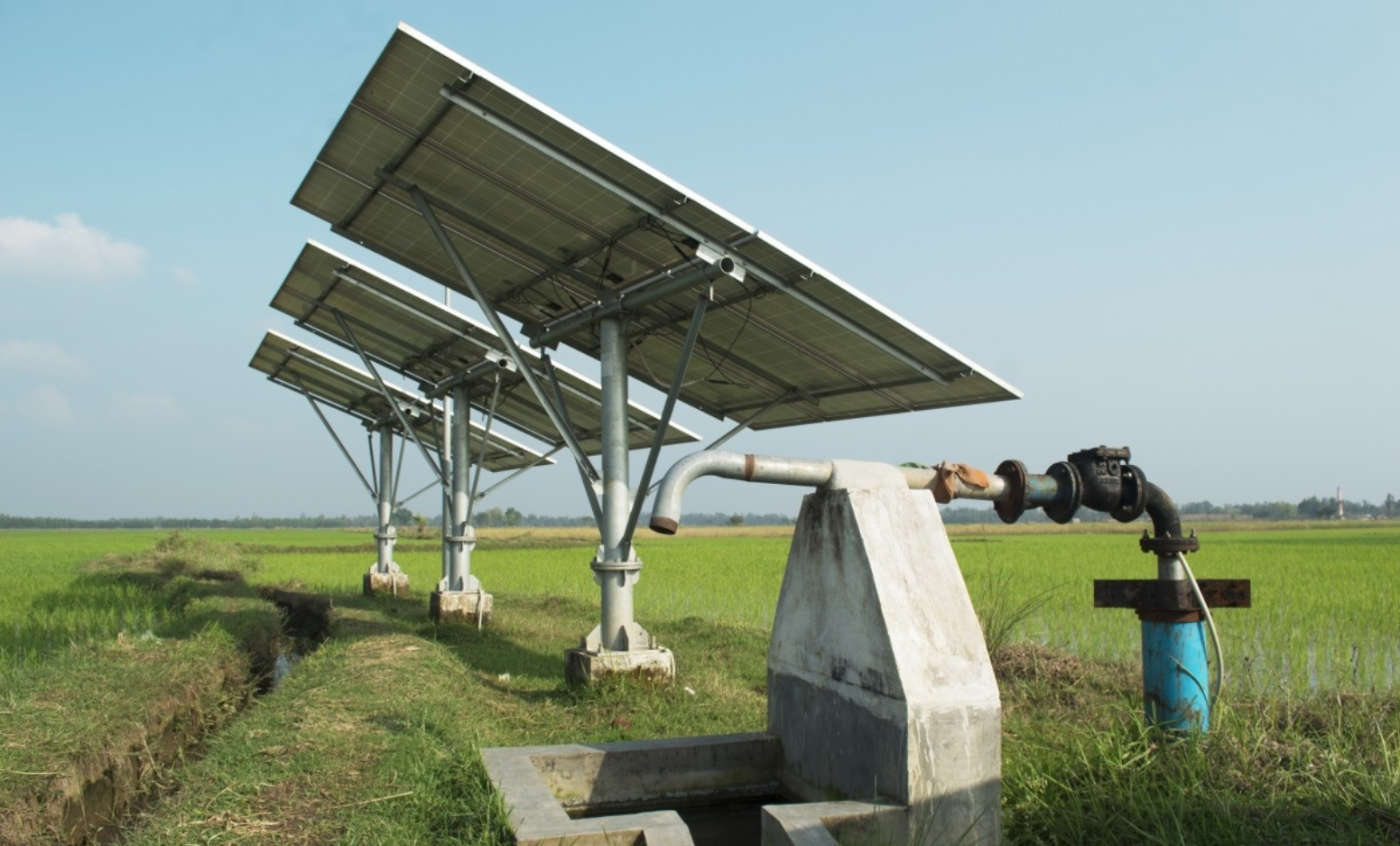 bomba de riego solar